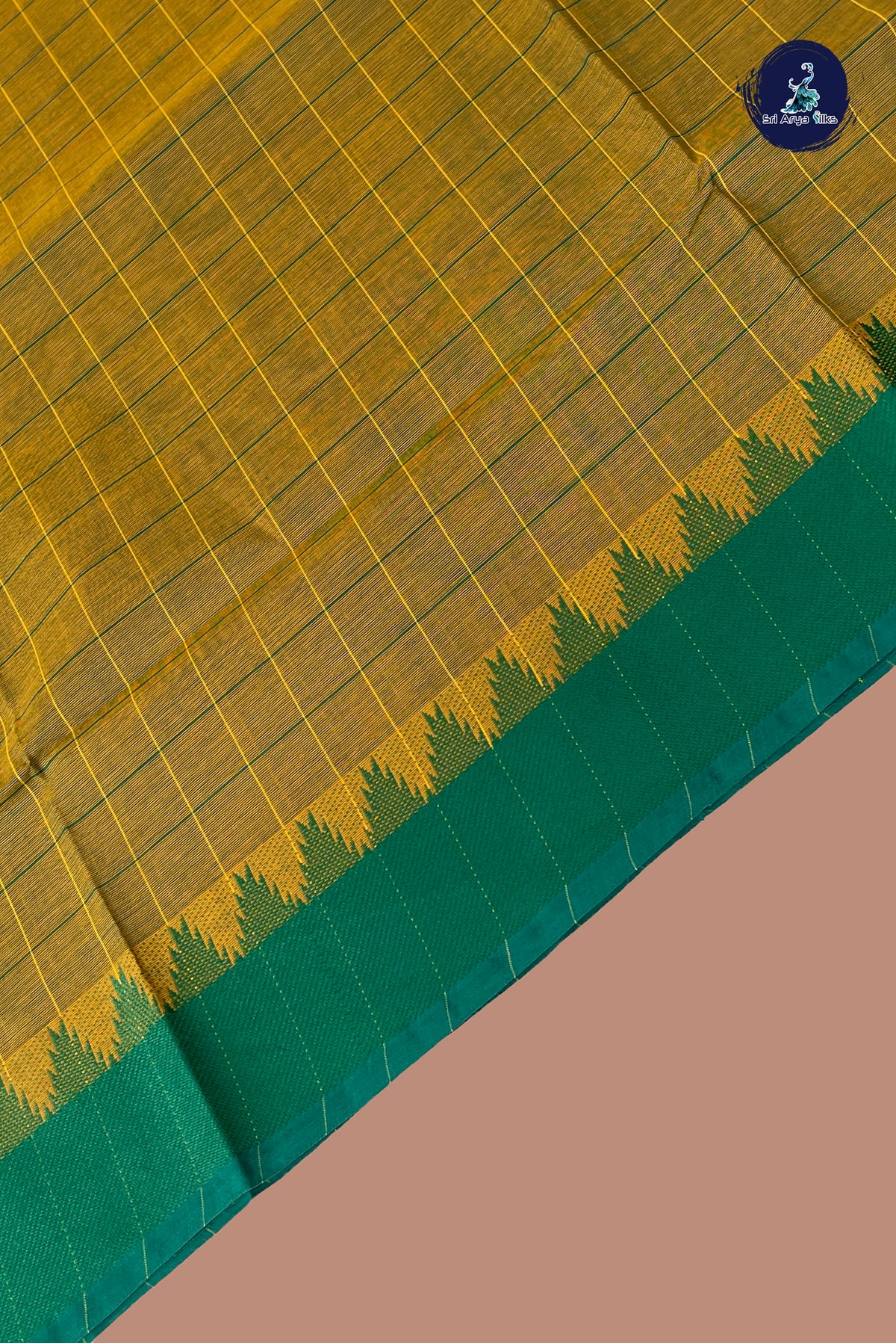 Yellowish Green Chettinad Cotton Saree With Checked Pattern