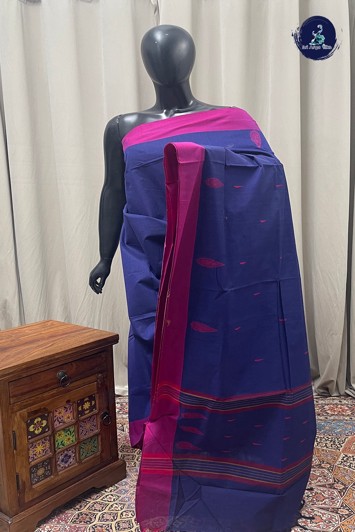 Dark Blue Kanchi Cotton Saree With Buttas Pattern