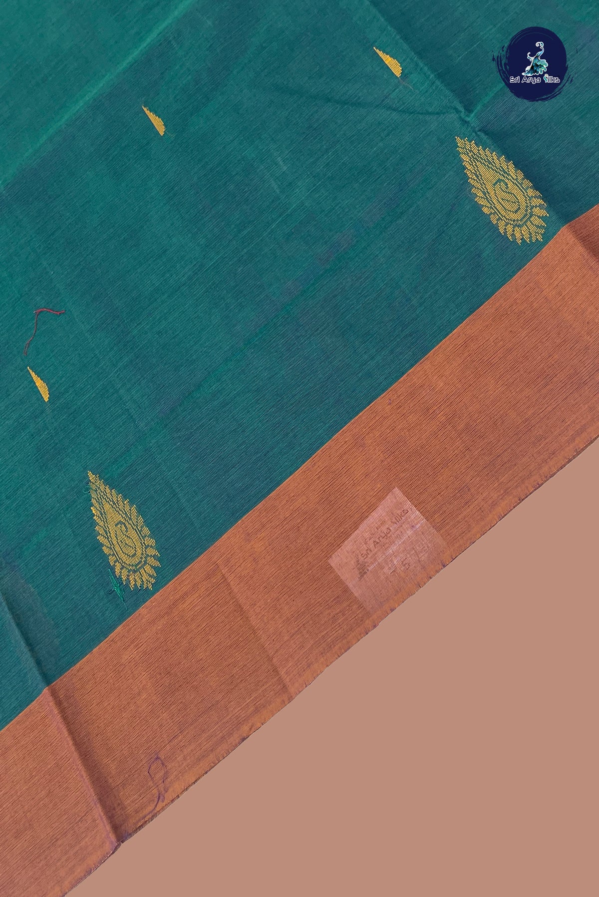 Green Kanchi Cotton Saree With Buttas Pattern