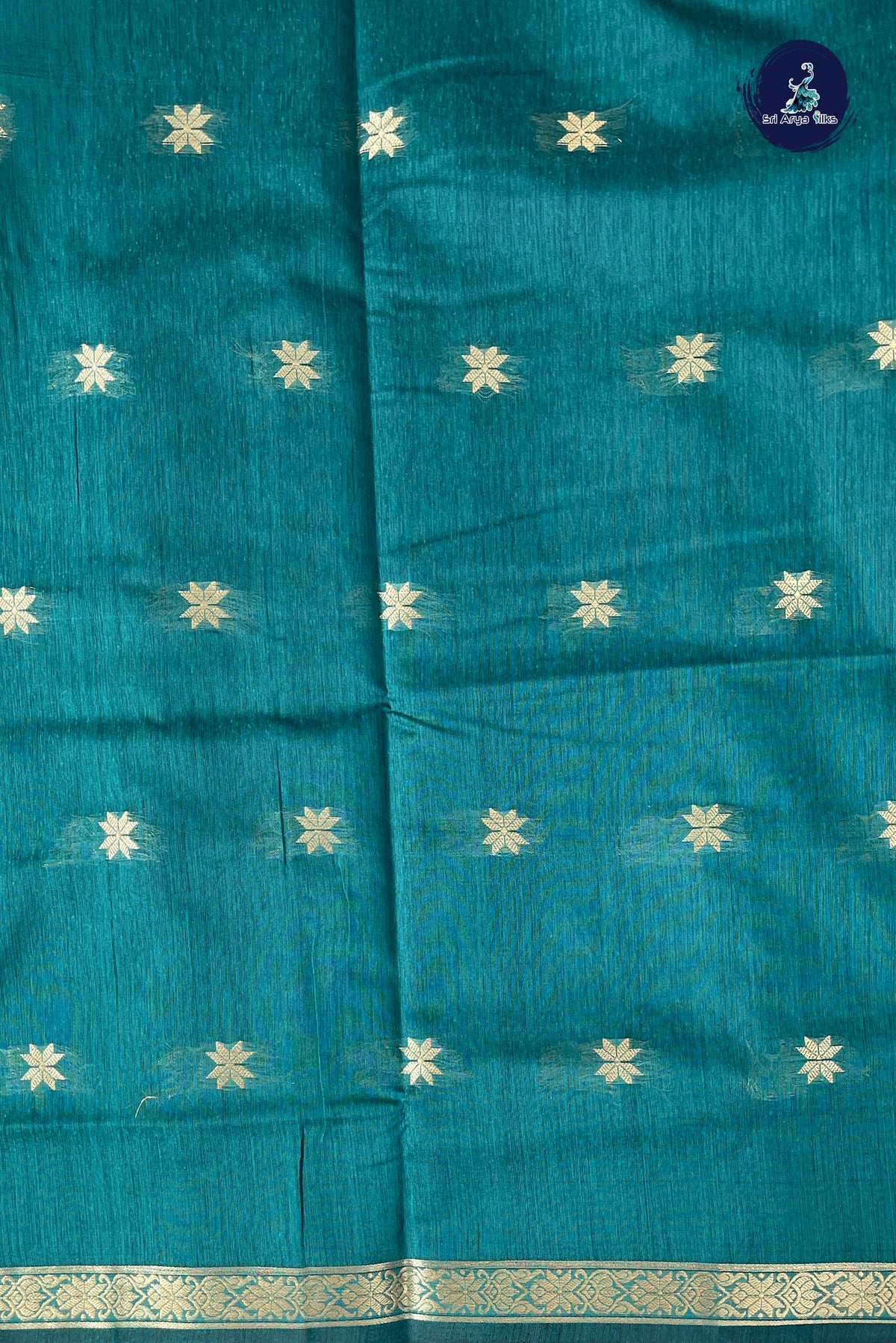 Purple Maheswari Silk Cotton Sarees With Zari Buttas Pattern