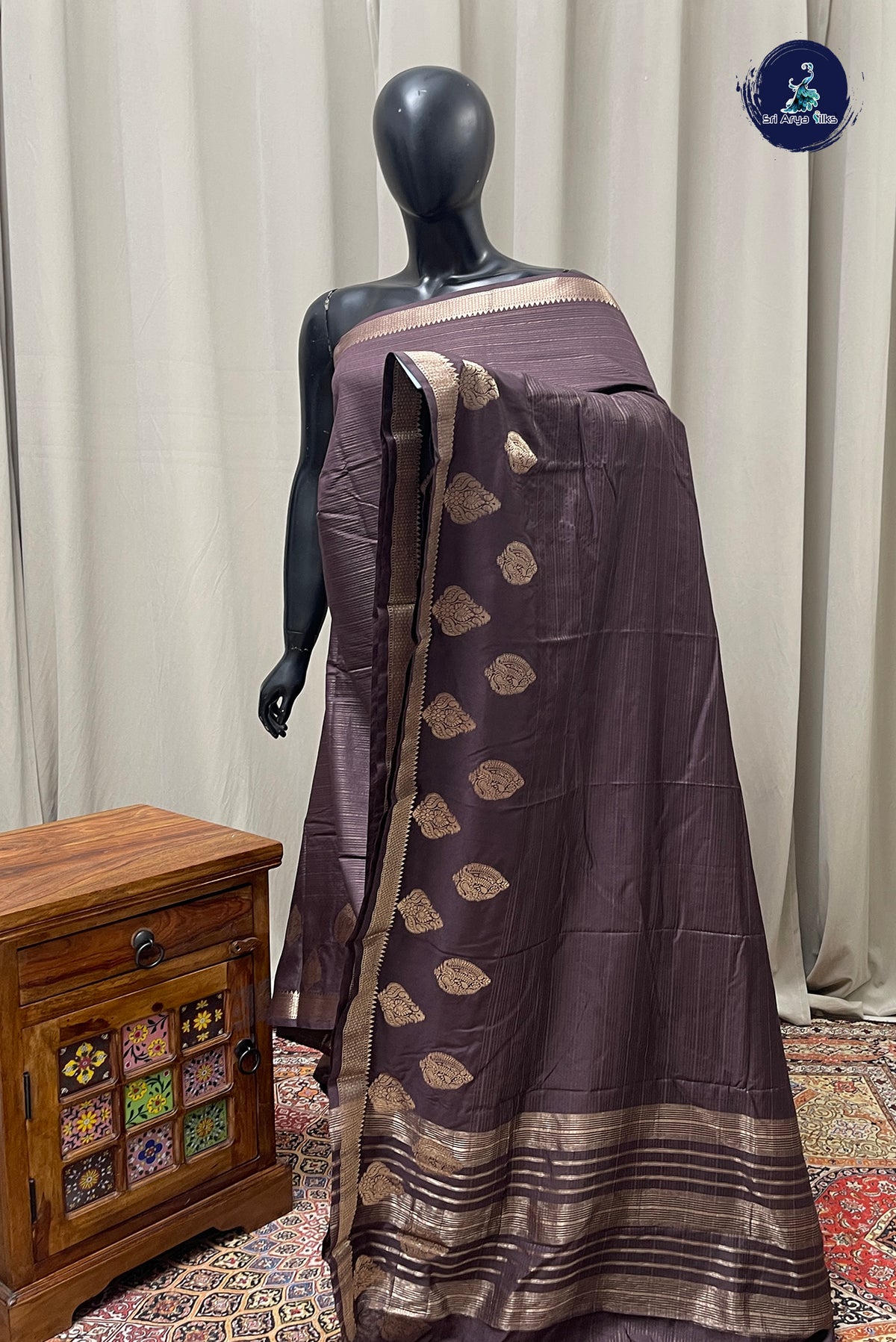 Snuf Semi Banarasi Saree With Stripes Pattern