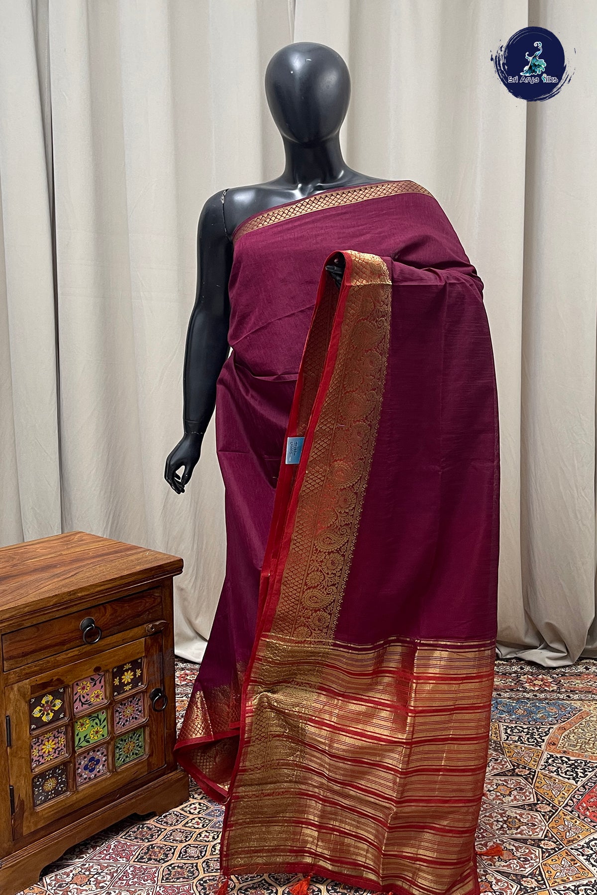 Snuf Raw Silk Saree With Plain Pattern