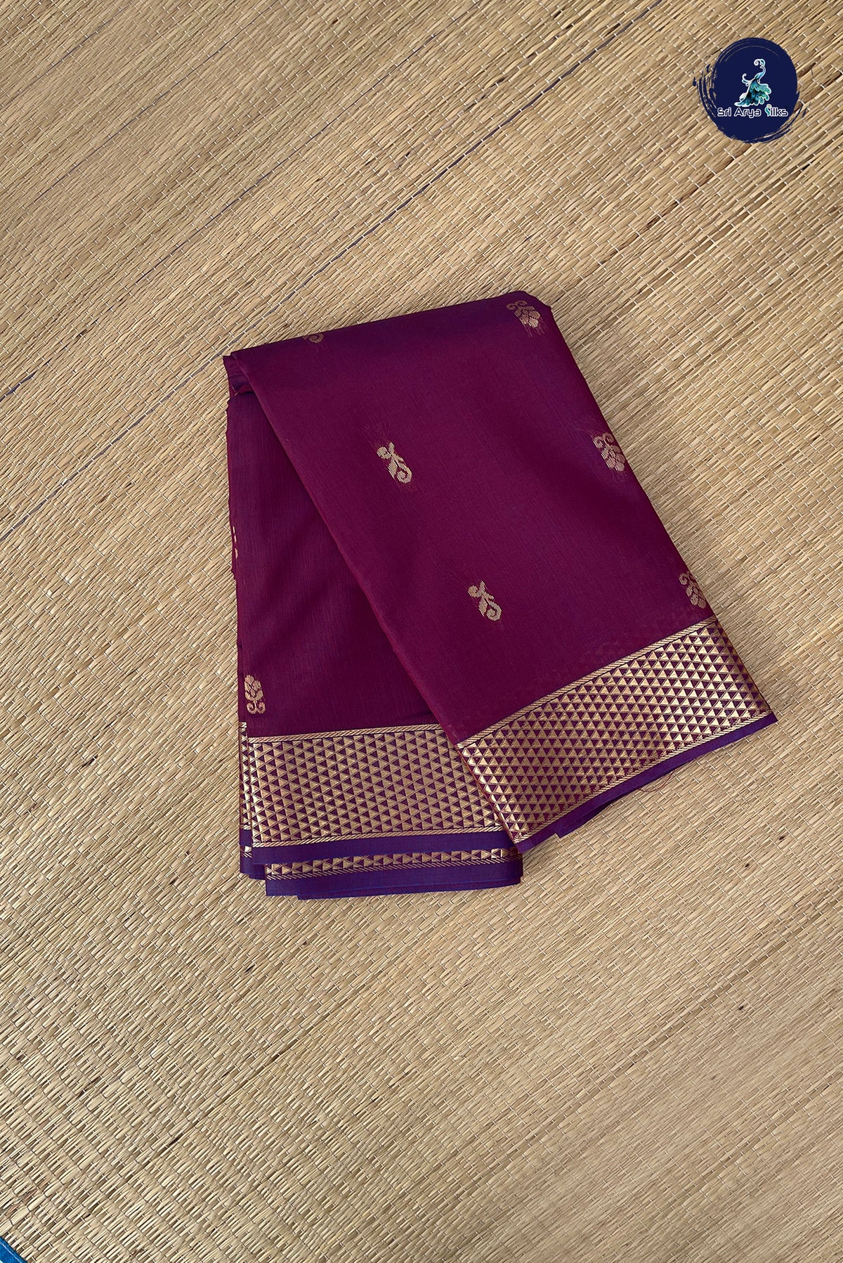 Dual Tone Maroon Budget Semi Silk Cotton Saree With Zari Buttas Pattern