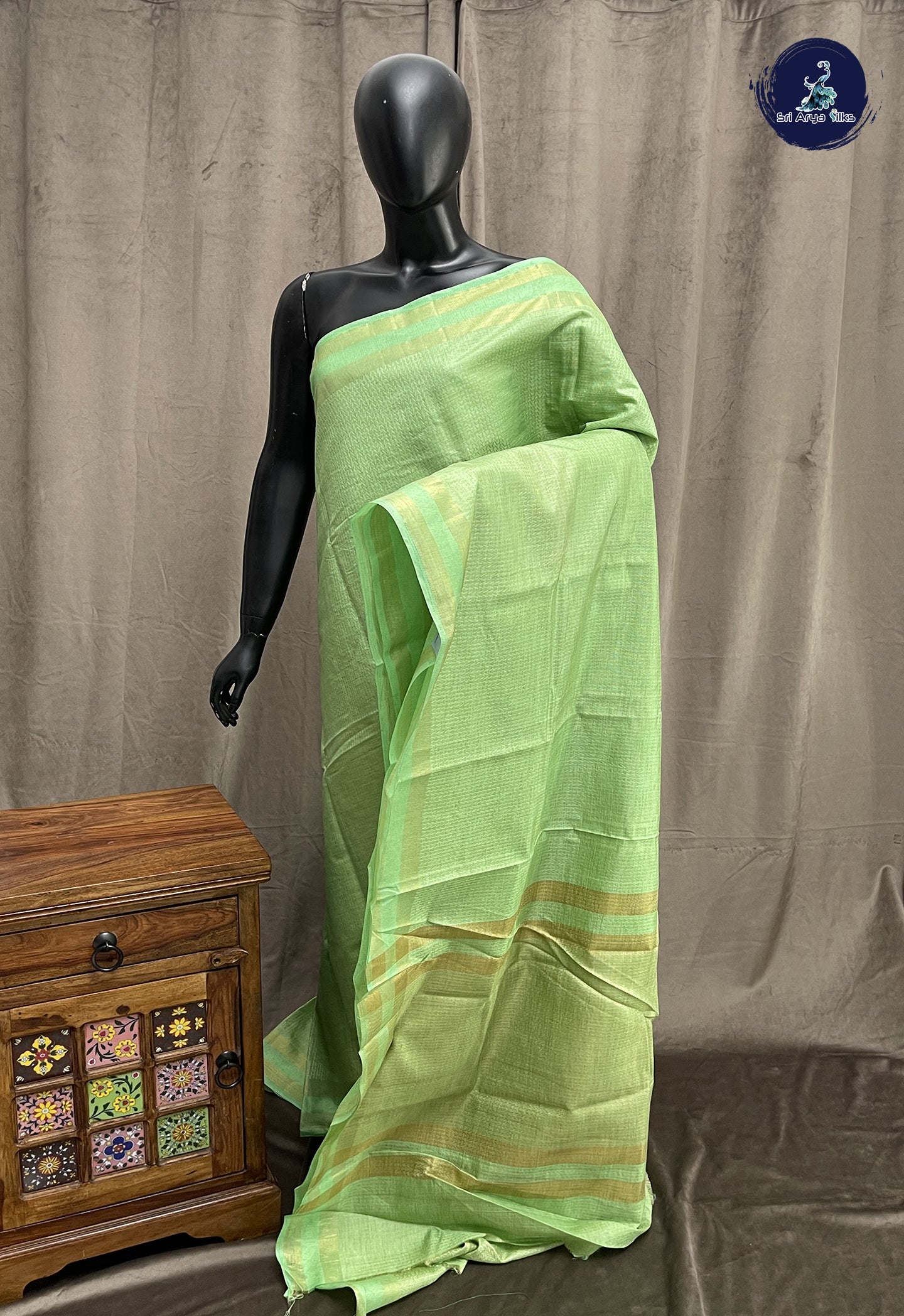 Parrot Green Casual Saree With Printed Pattern