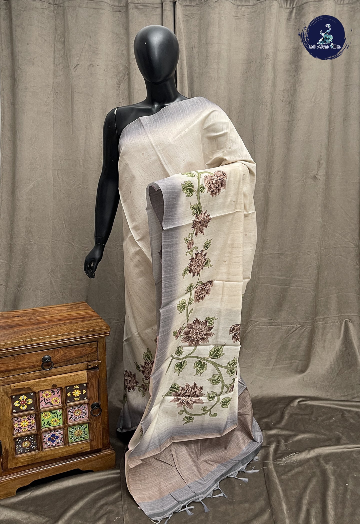 Ivory Raw Silk Saree With Printed Pattern