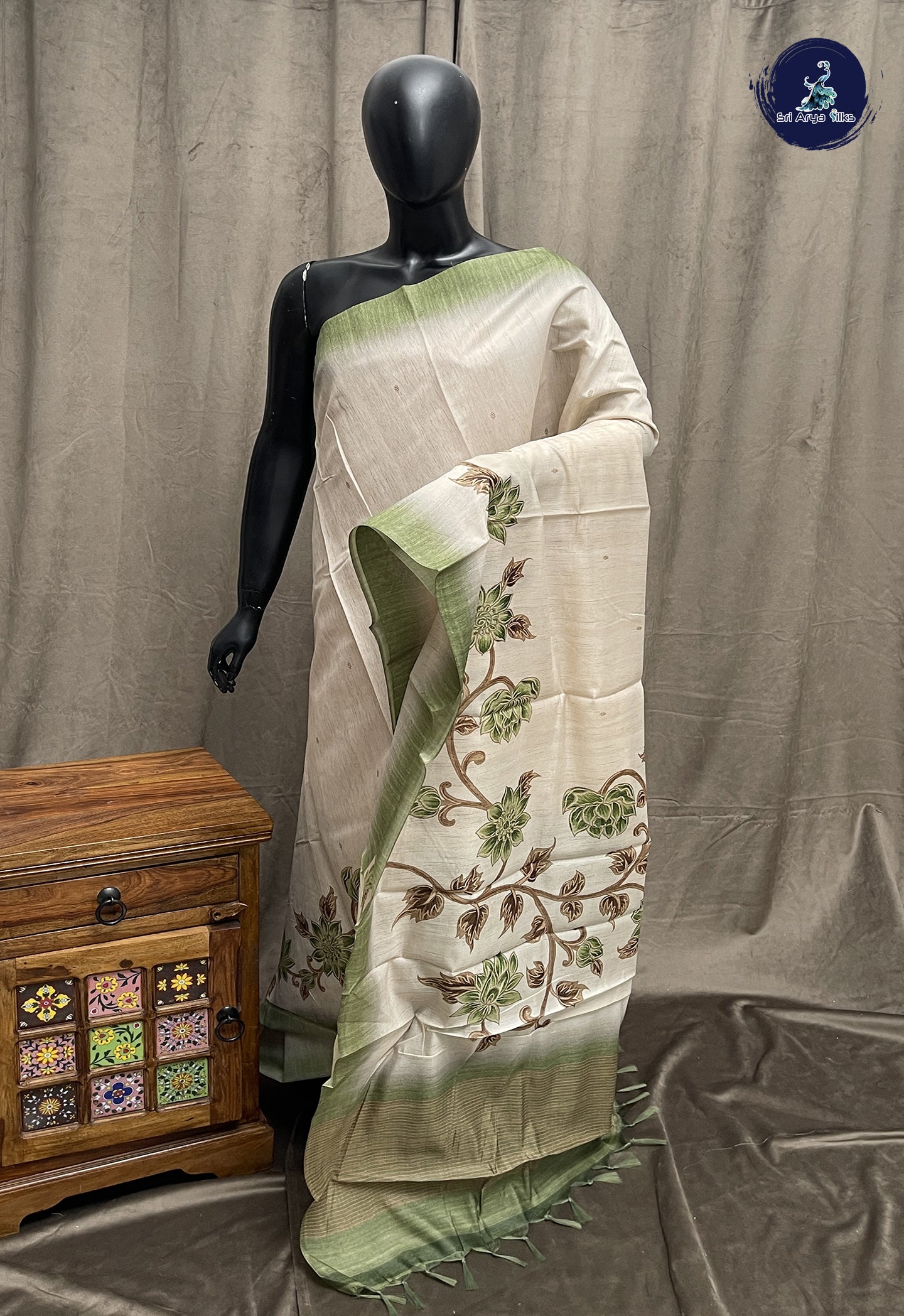 Ivory Raw Silk Saree With Printed Pattern
