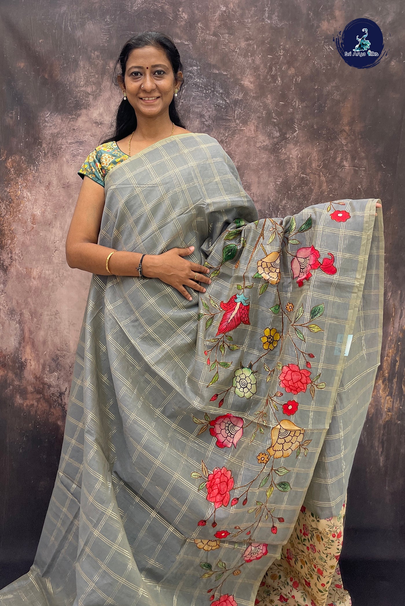 Grey Raw Silk Saree With Kalamkari Pattern
