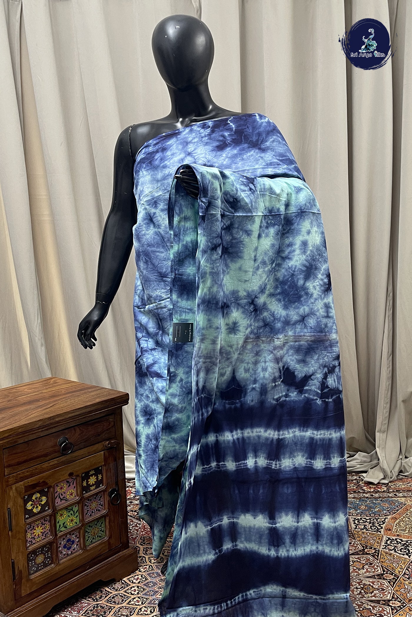 Blue Cotton Saree With Shibori Print Pattern