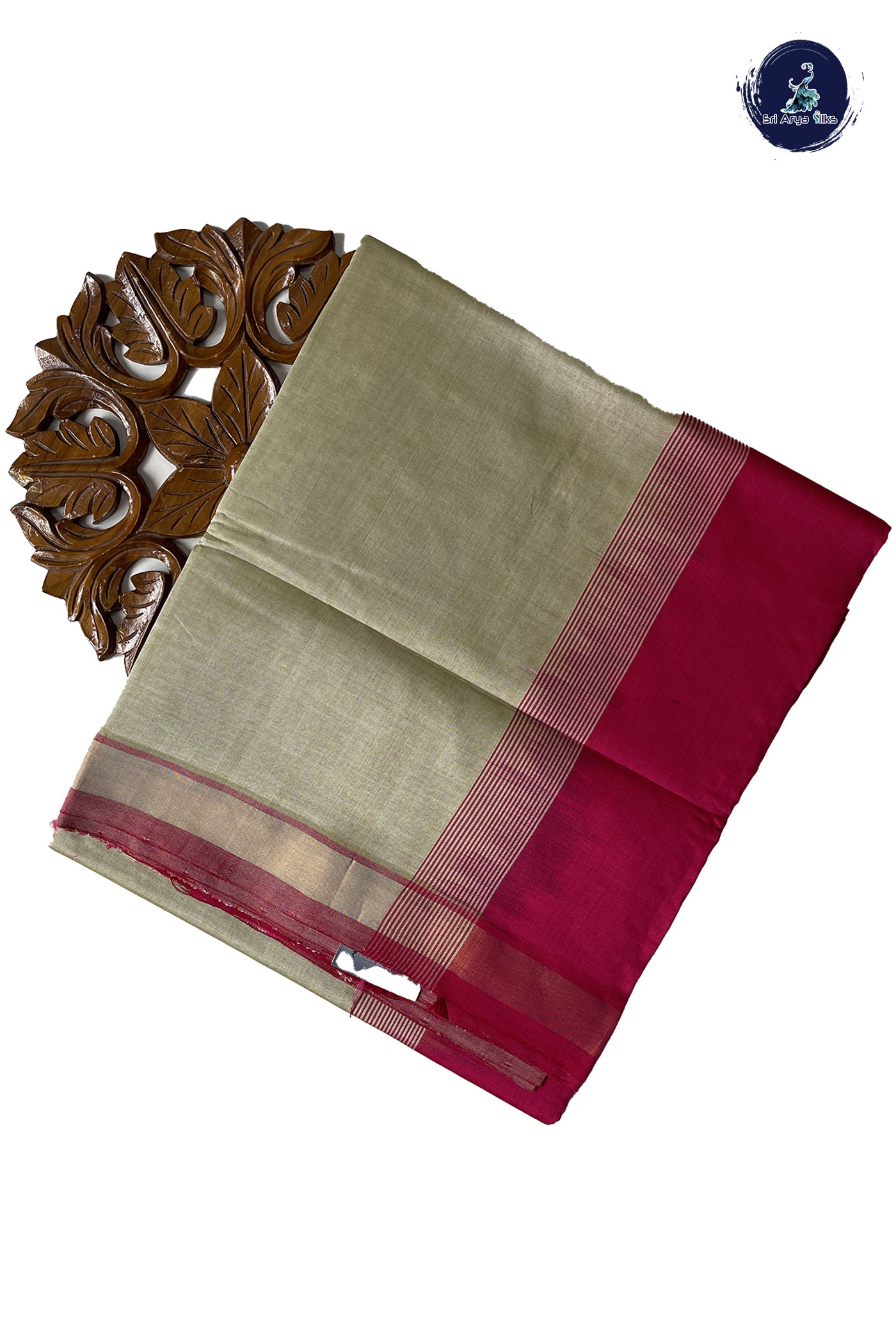 Ivory Semi Silk Cotton Saree With Plain Pattern