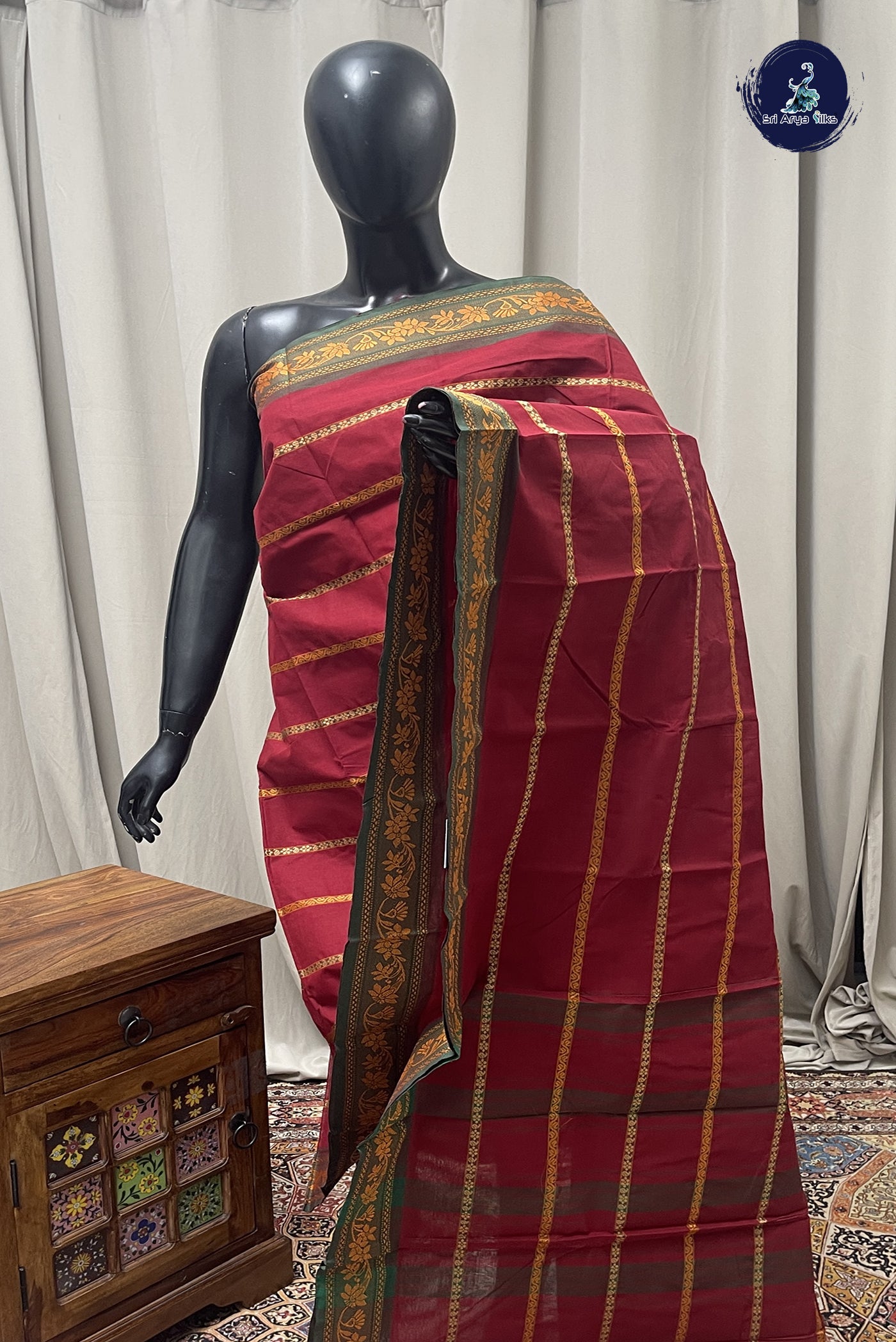 Maroon Cotton Saree With Stripes Pattern