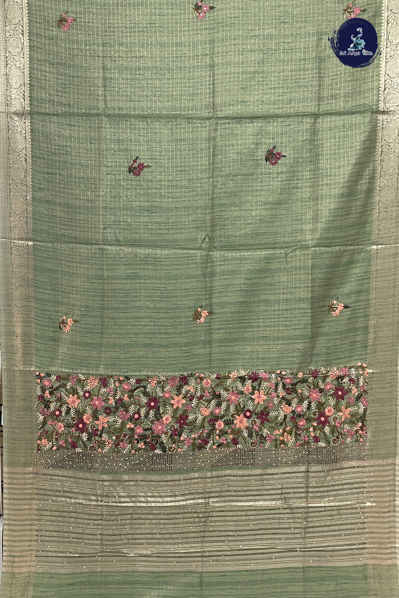 Green Tissue Banarasi Saree With Embroidery Pattern