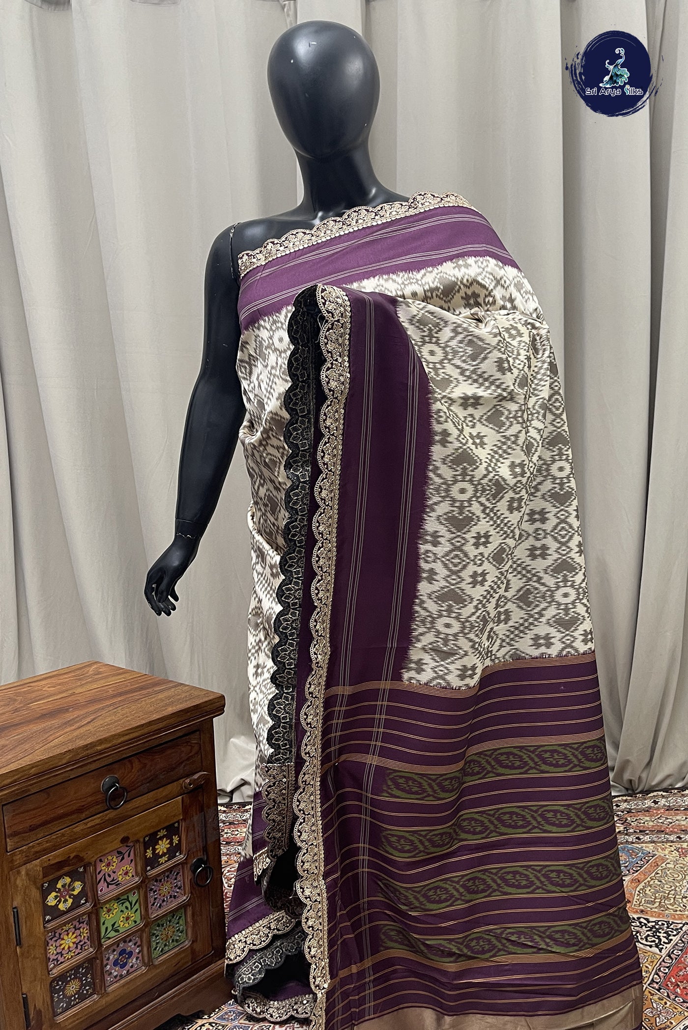 Off White Raw Silk Saree With Ikat Pattern