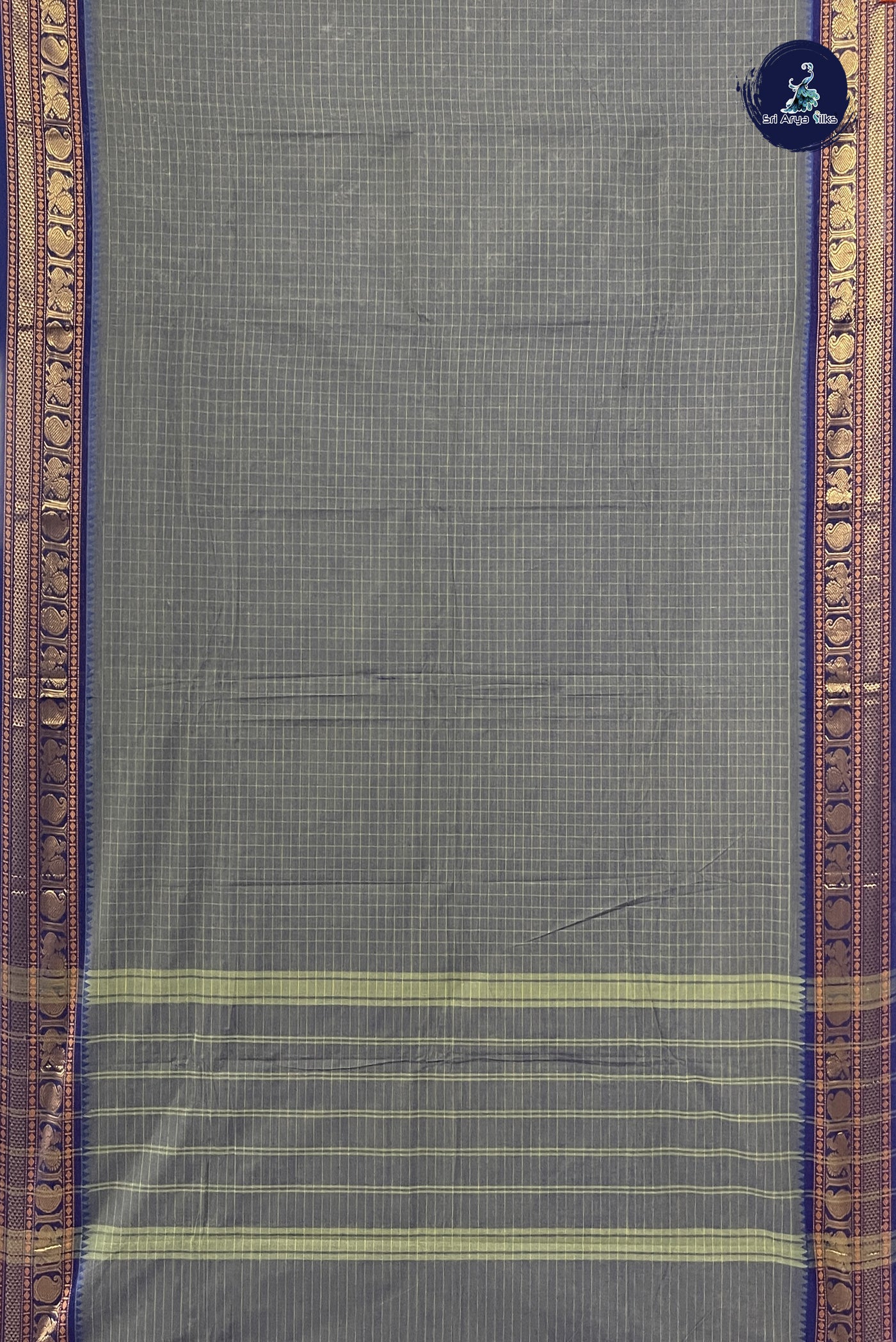 Grey Chettinad Cotton Saree With Checked Pattern