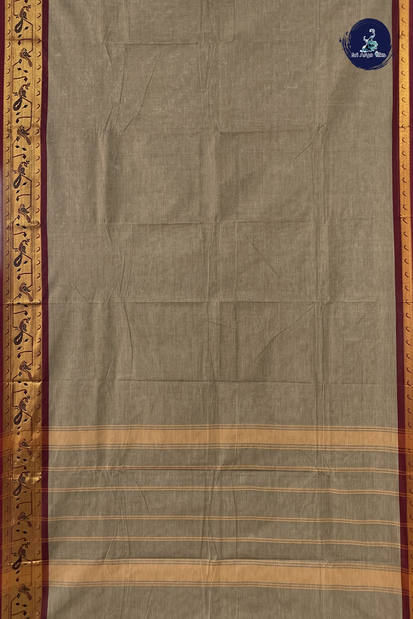 Grey Chettinad Cotton Saree With Plain Pattern