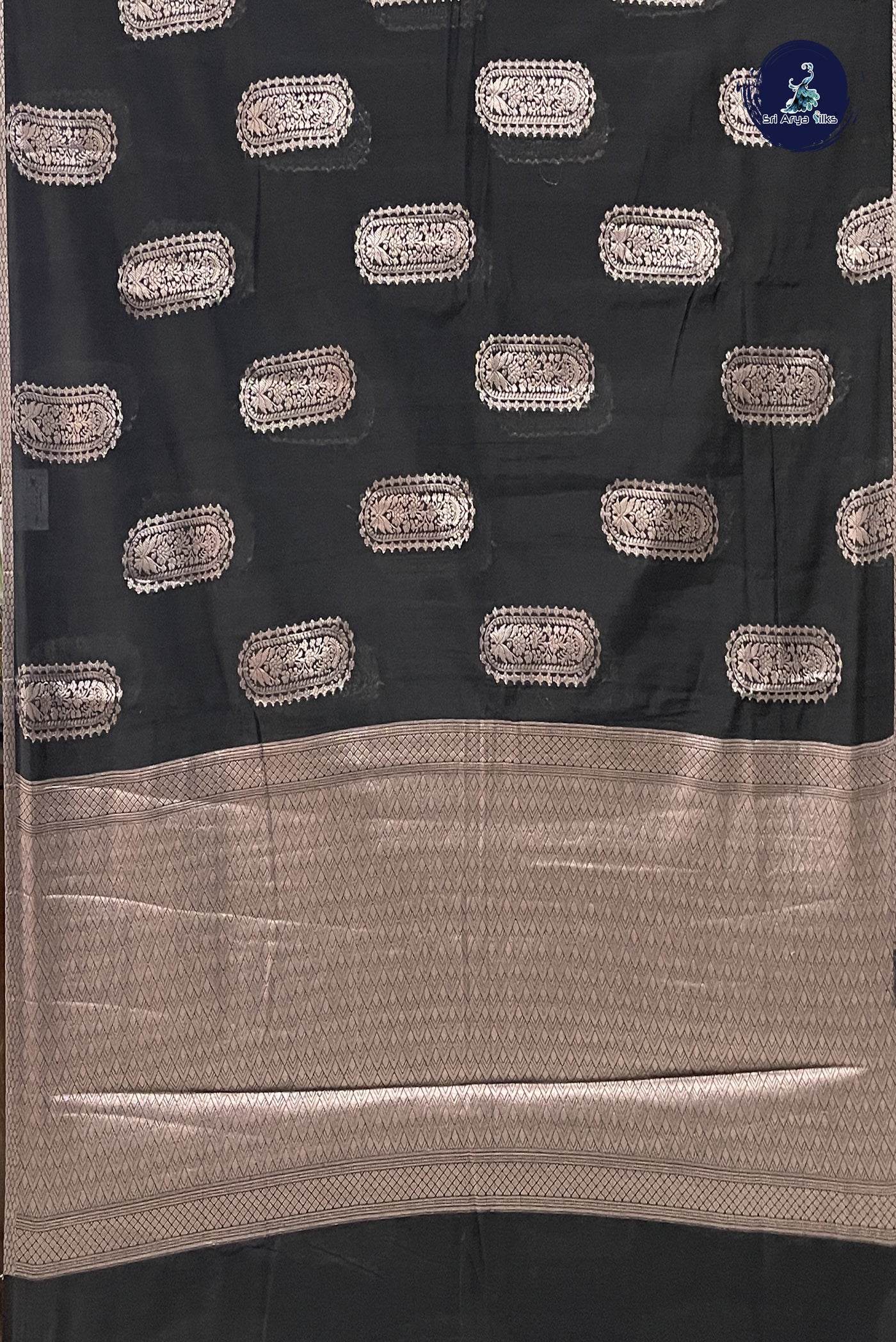 Black Raw Silk Saree With Zari Buttas Pattern