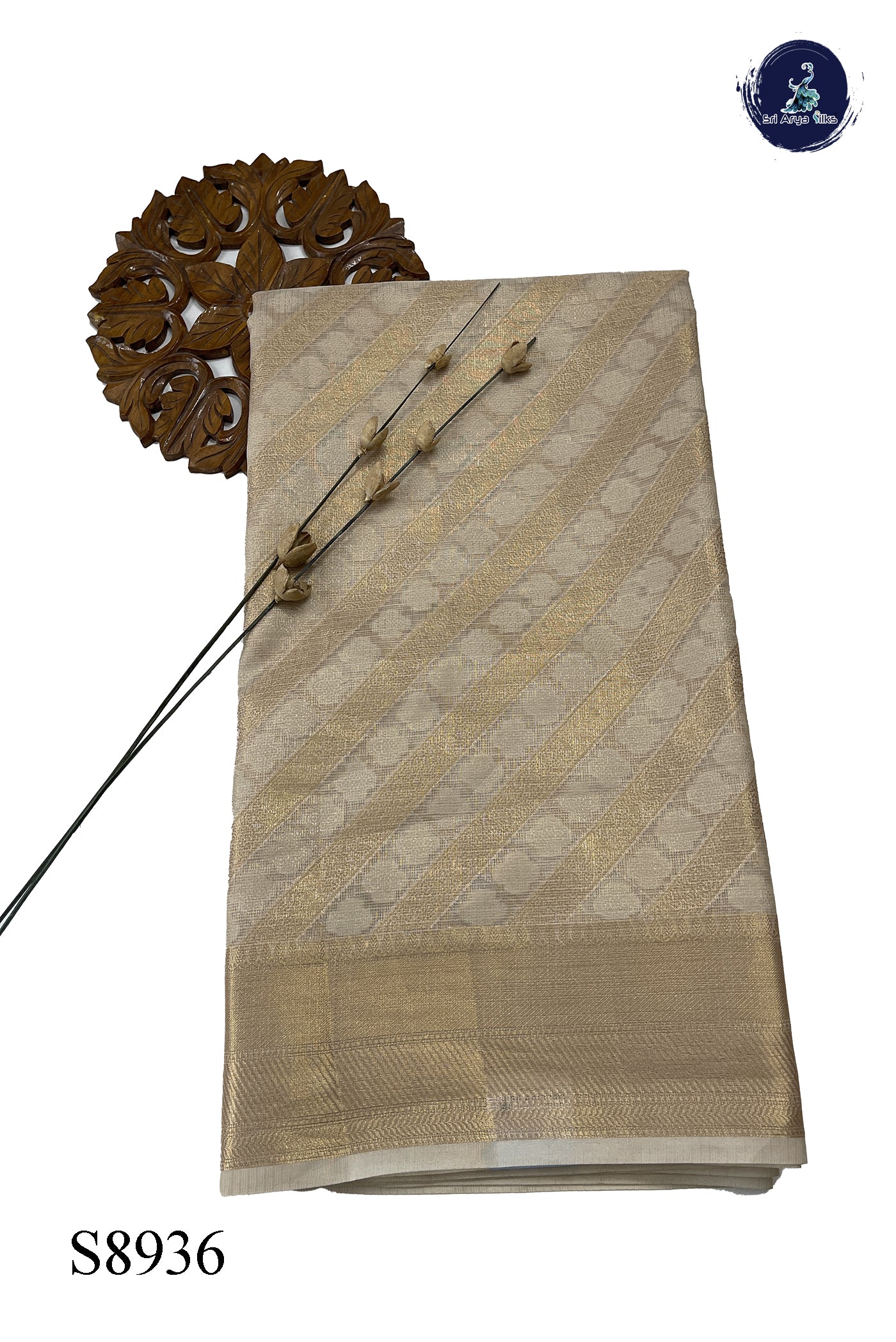 Gold Tissue Banarasi Saree With Jamdani Work Pattern