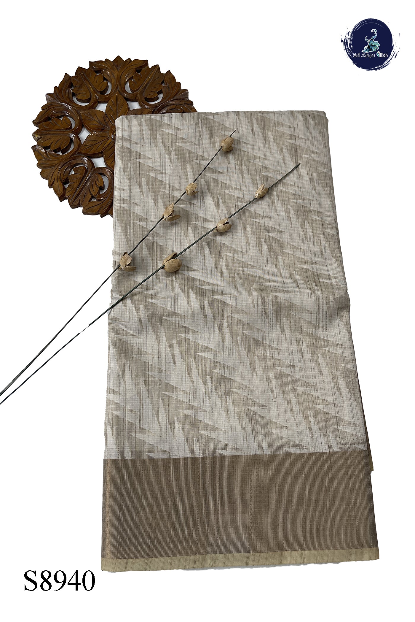 Ivory Kota Chanderi Saree With Jamdani Work Pattern