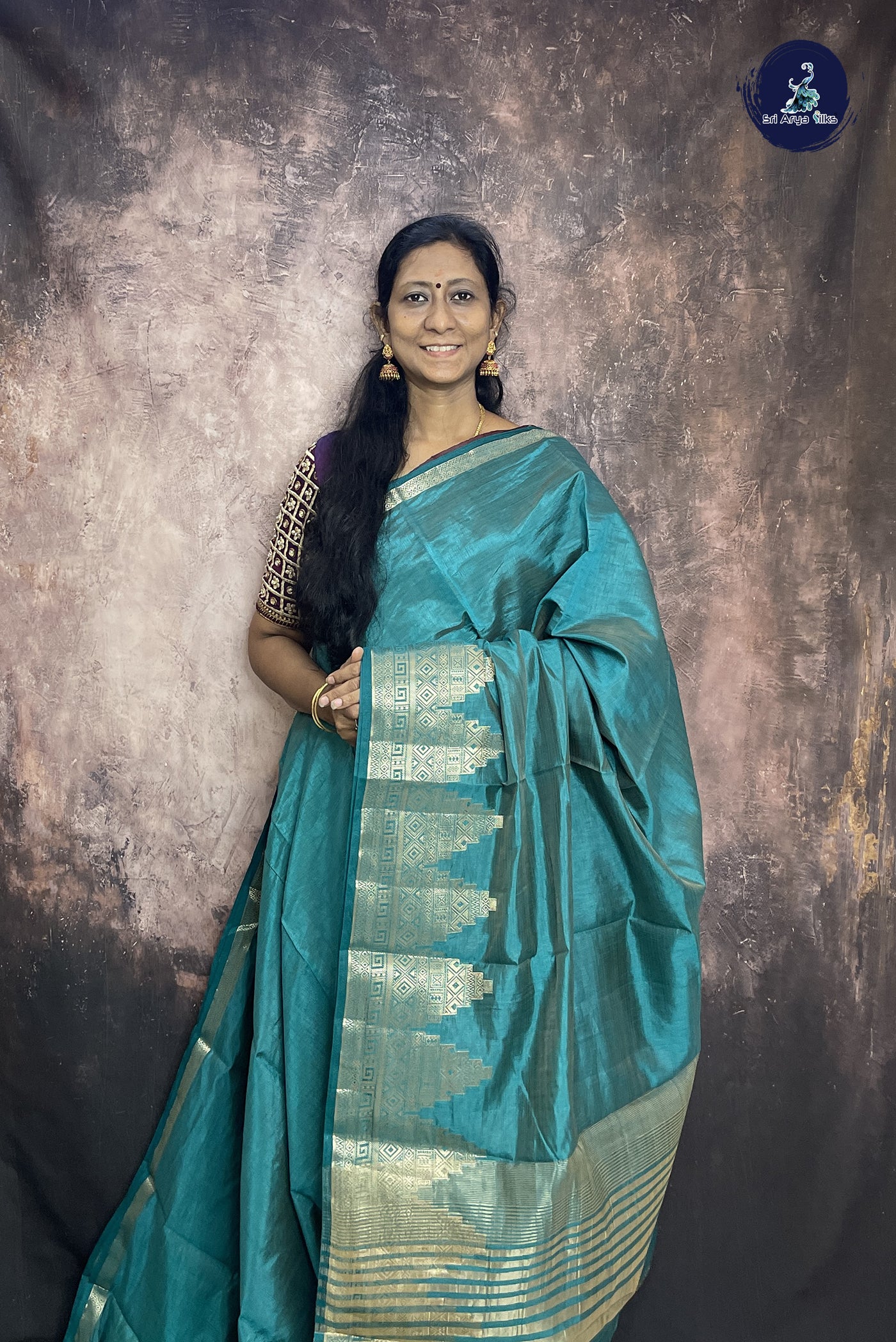 Teal Semi Tussar Saree With Plain Pattern