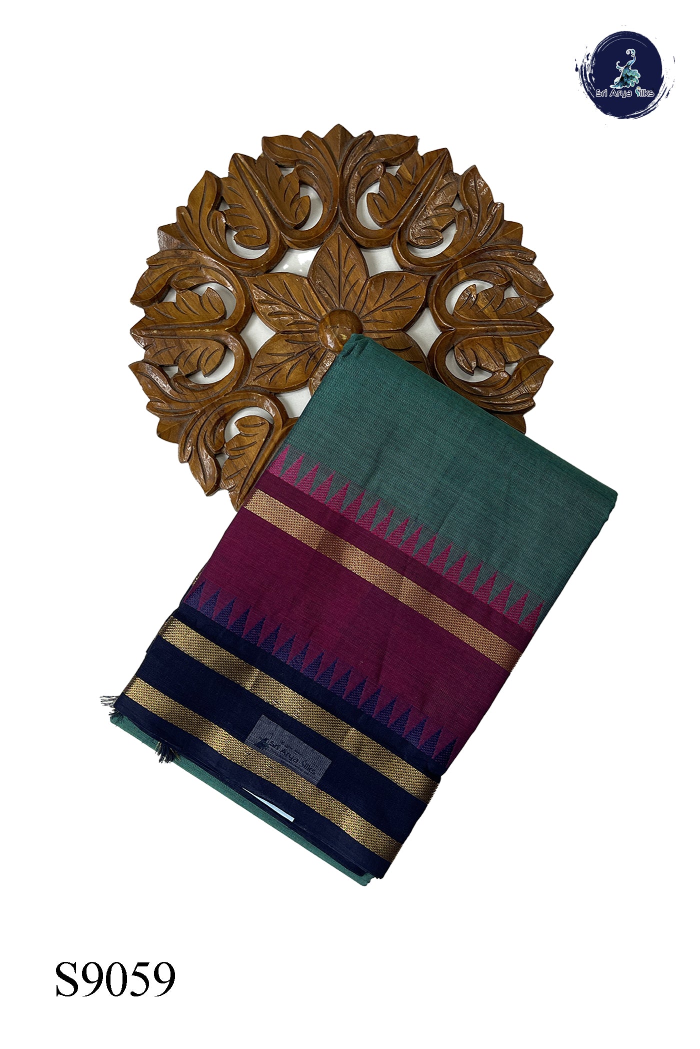 Green Chettinad Cotton Saree With Plain Pattern