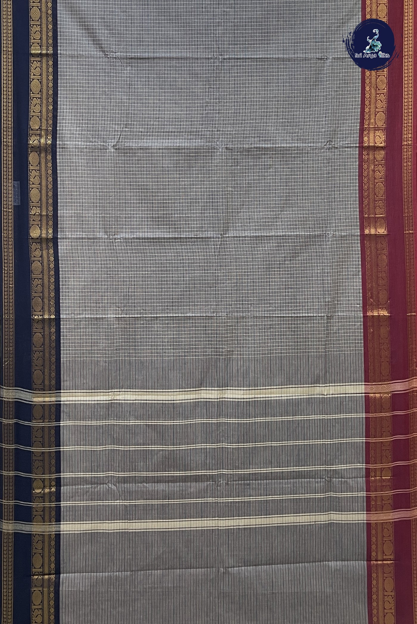 Grey Chettinad Cotton Saree With Checked Pattern