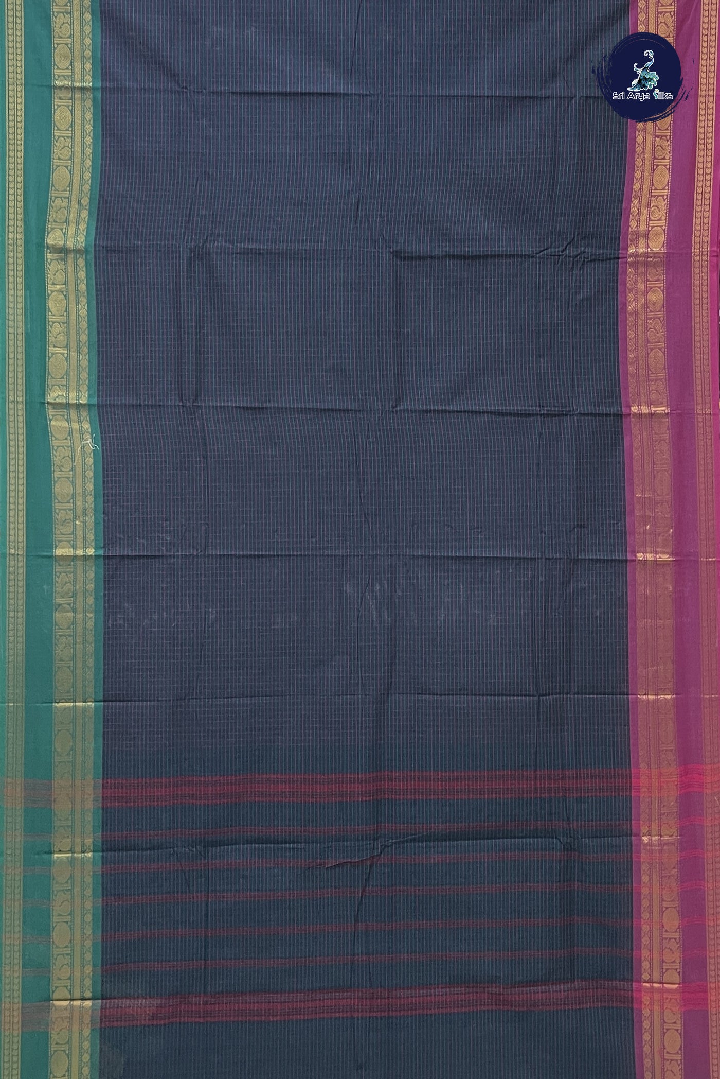 Bottle Green Chettinad Cotton Saree With Checked Pattern