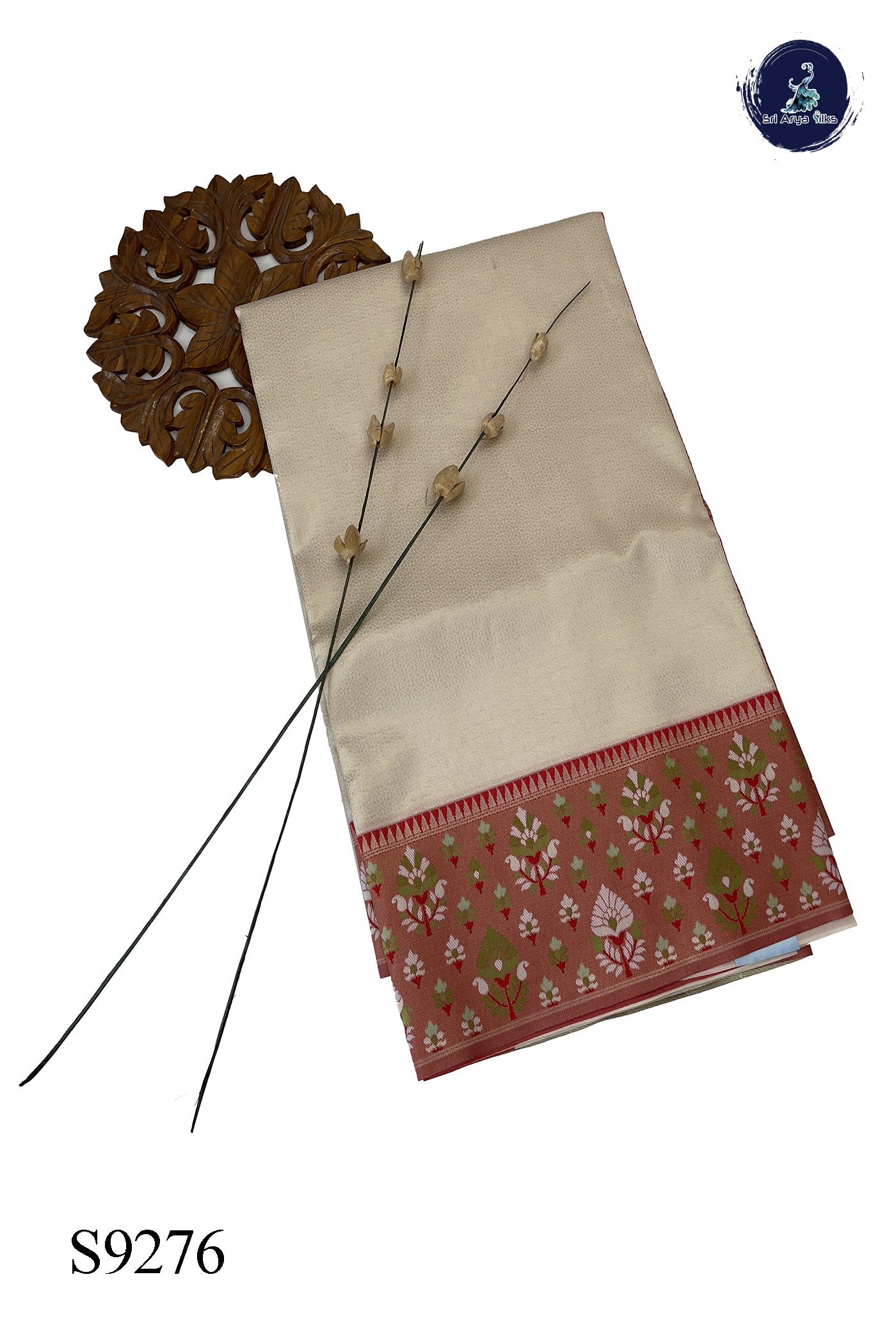 Off White Semi Banarasi Saree With Jacquard Pattern