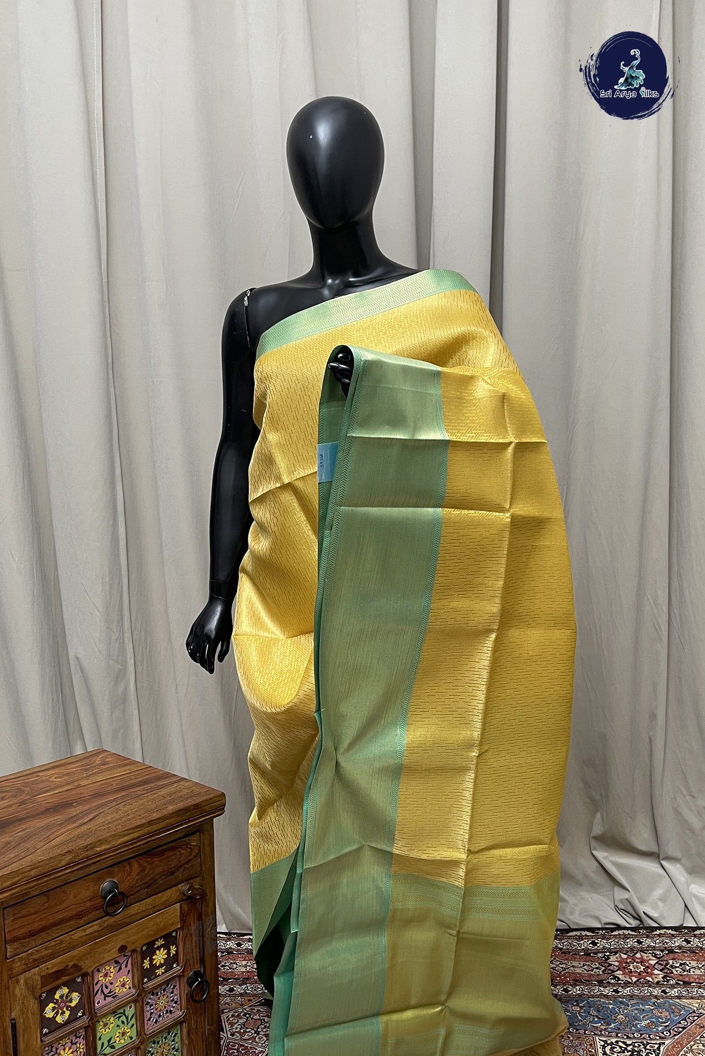 Lemon Yellow Semi Banarasi Saree With Jacquard Pattern