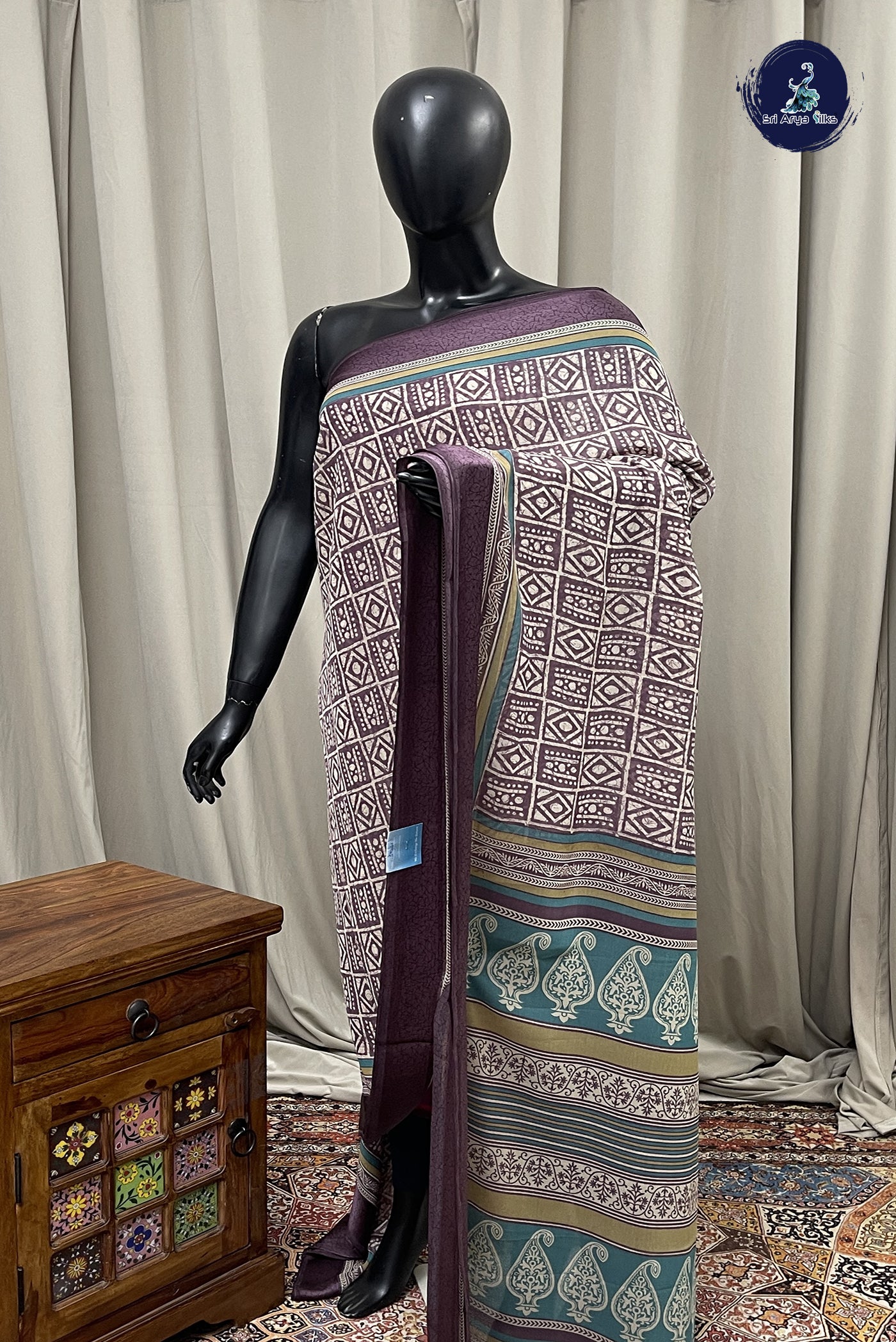 Lavender Chiffon Saree  With Printed  Pattern