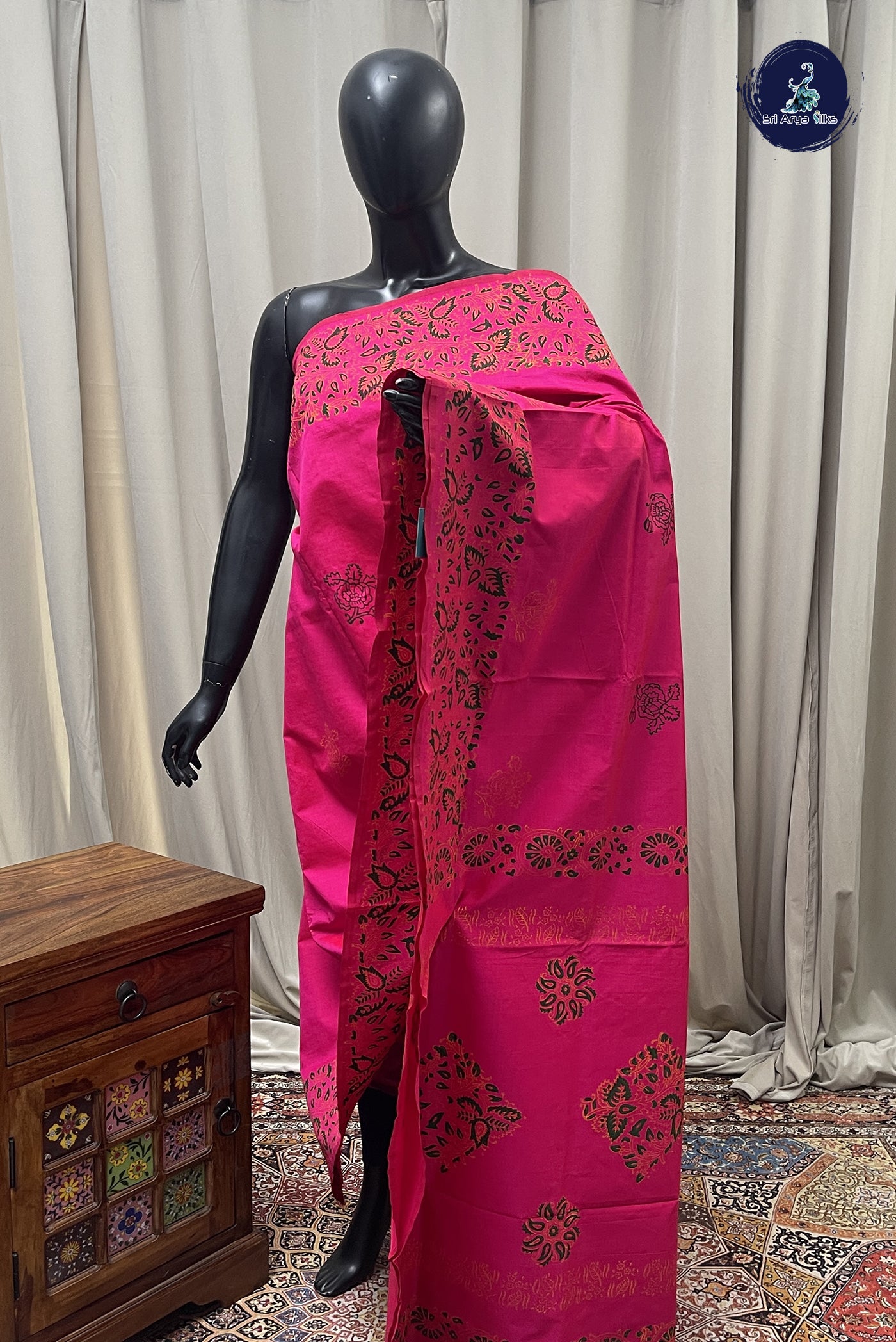 Candy Pink Semi Silk Cotton Saree With Printed Pattern