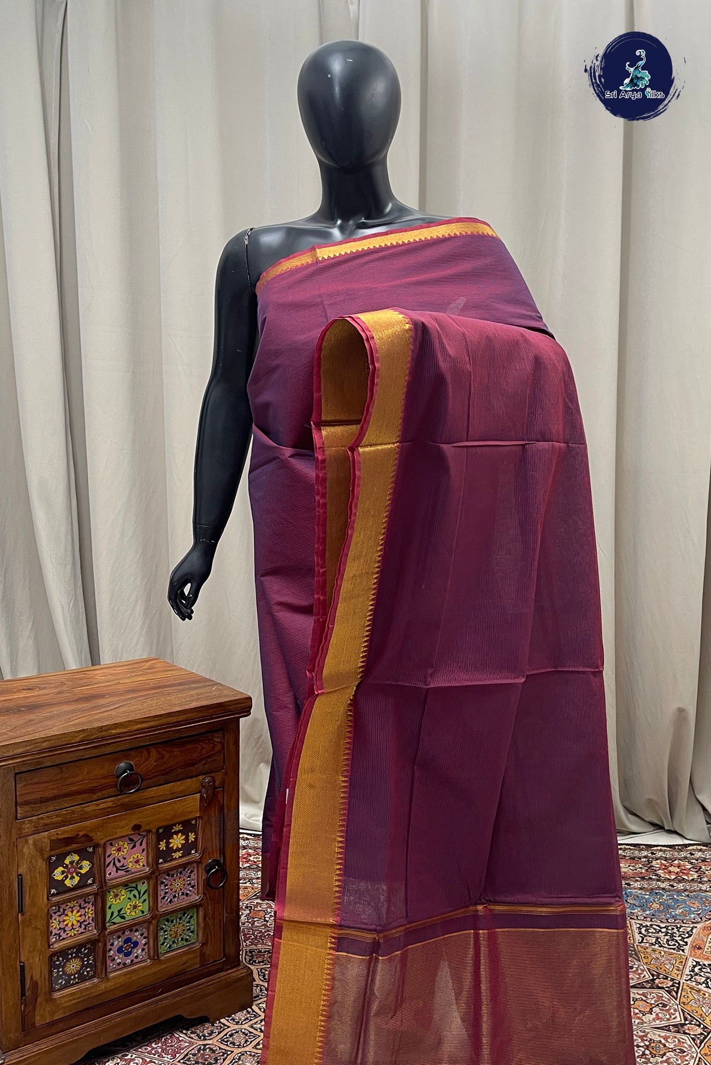 Light Burgundy Mangalgiri Cotton Saree With Doria Lines Pattern
