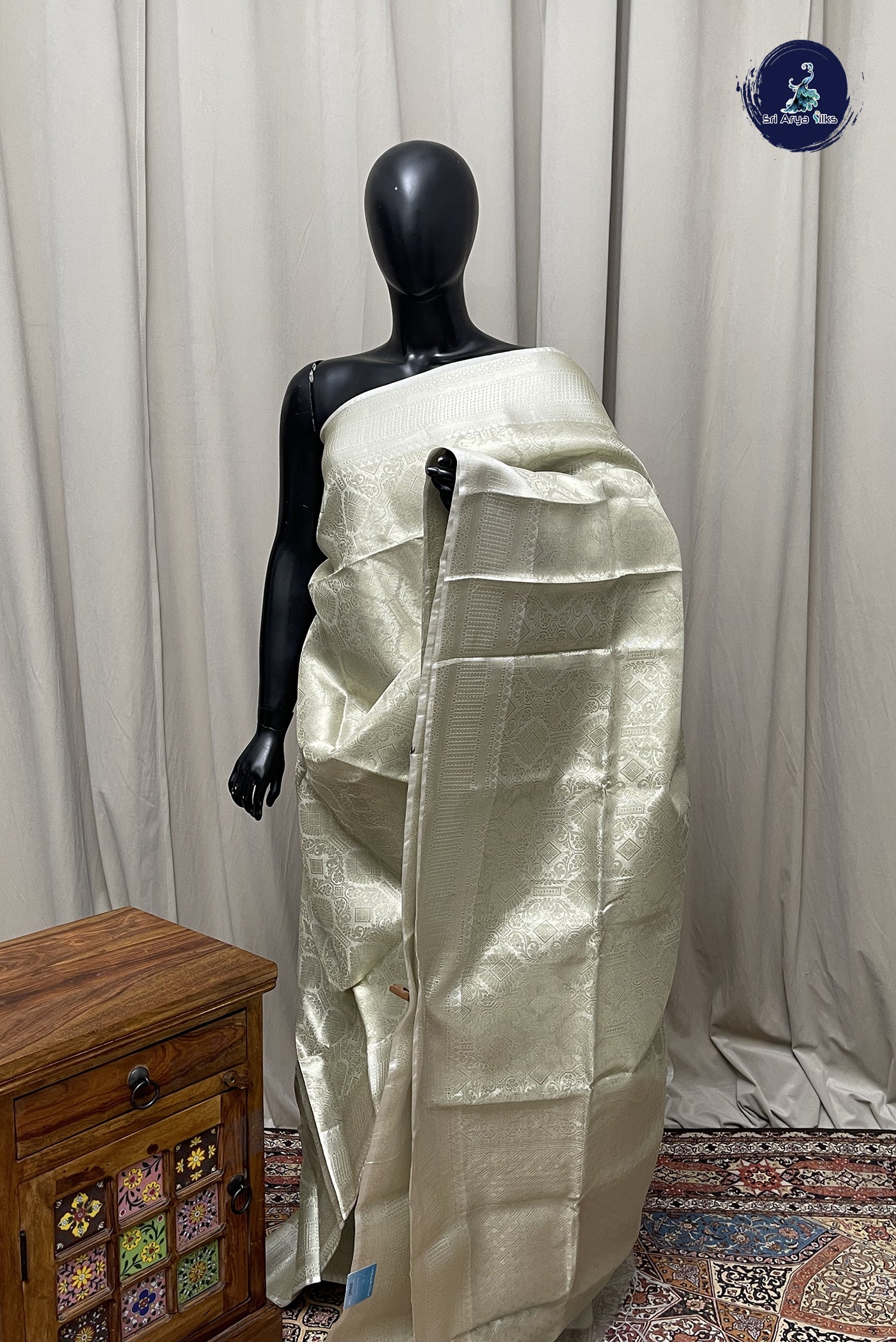 Fawn Tissue Banarasi Saree With Tissue Brocade Pattern