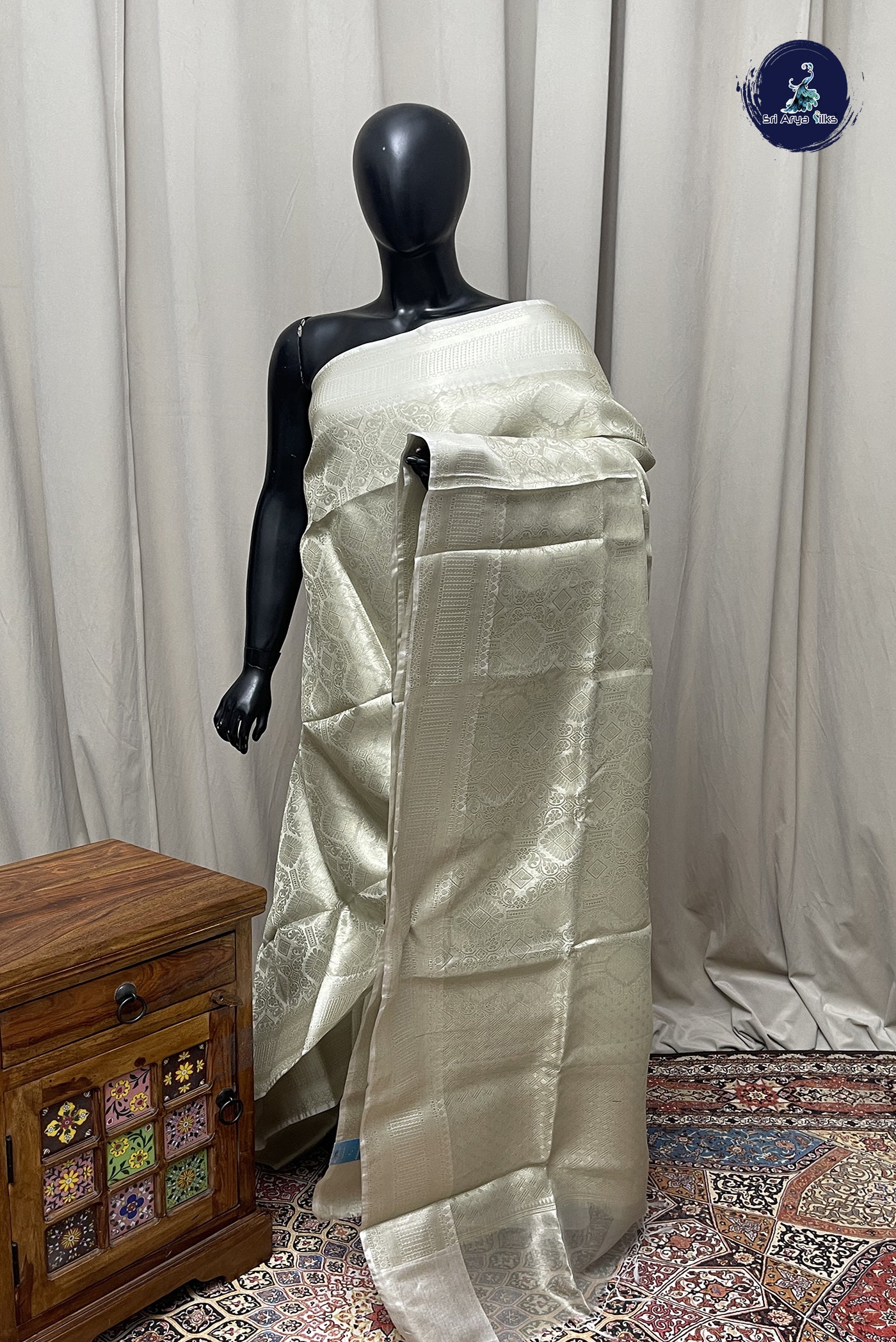 Fawn Tissue Banarasi Saree With Tissue Brocade Pattern
