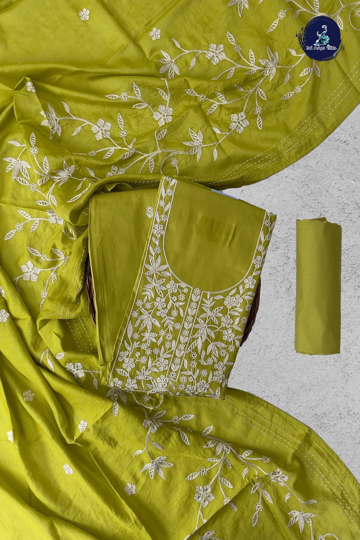 Paasiparupu Green Semi Banarasi Unstitched Salwar Suit