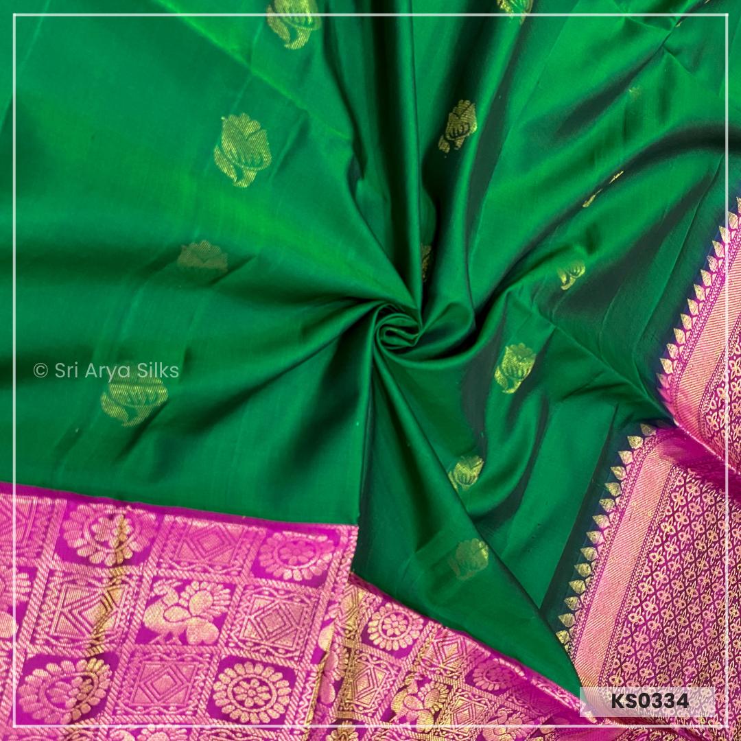 Dark Green & Magenta with Long Broder Soft Silk Pure Kanchivaram Silk Saree