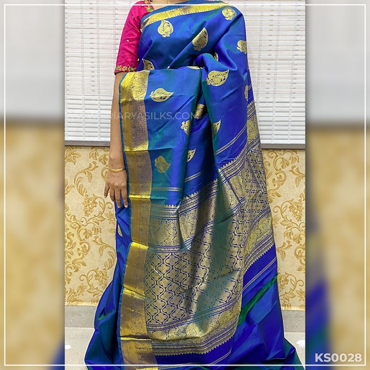 Peacock Blue Kanjeevaram Silk Saree With Light Blue Border - Tulsi Weaves